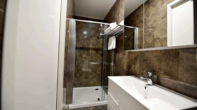 Apartamentos Regal Residency