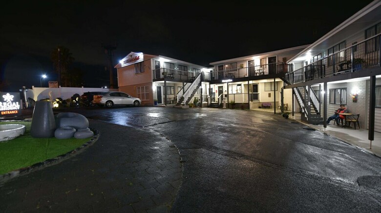 Apartamentos Regal Residency