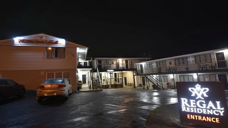 Apartamentos Regal Residency