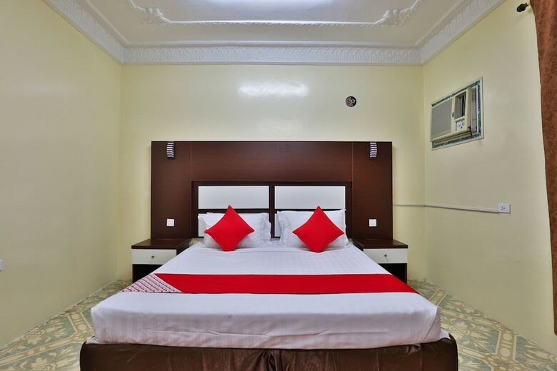 Oyo 285 Masharef Furnished Units In