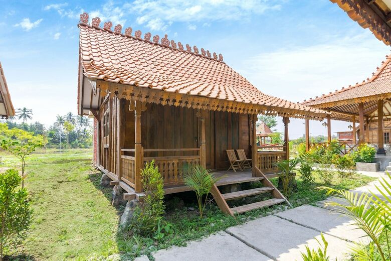 Hostal Oyo 1304 Roemah Gladak Kebon Sidoluhur