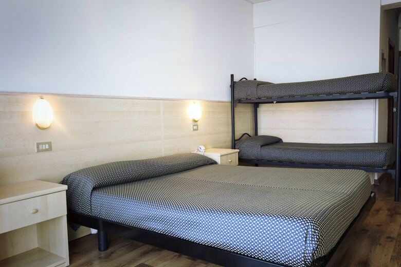 Hotel Saturno