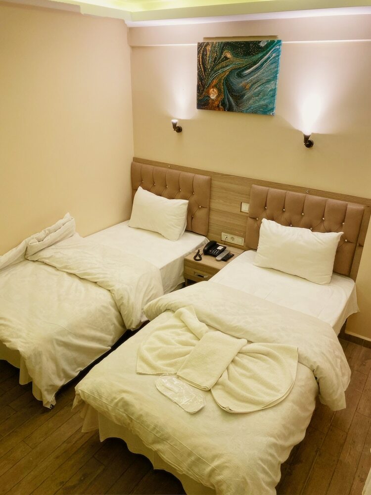 Hotel Gul Otel