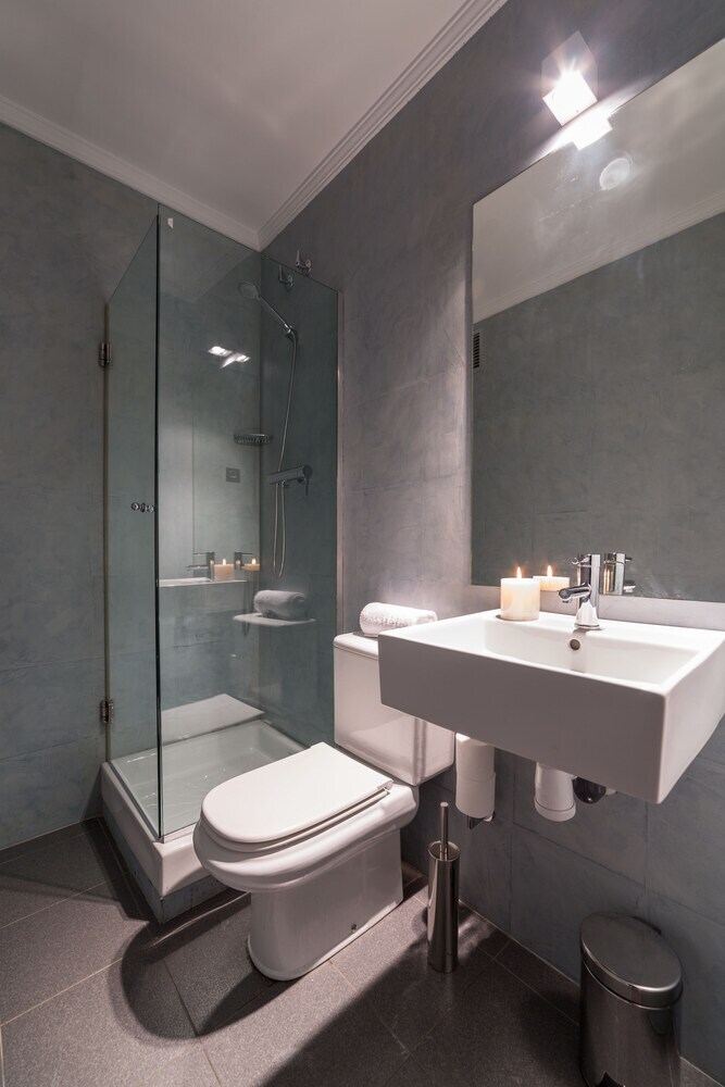 Apartamentos Balmes - �tico Con Piscina Privada En Barcelona
