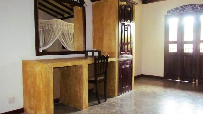 Hotel Unawatuna Royal Lotus Villa