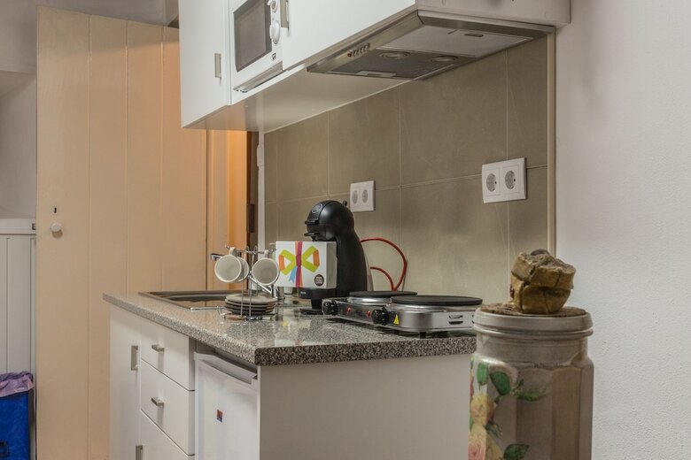 Apartamentos Portantiqua Guest House