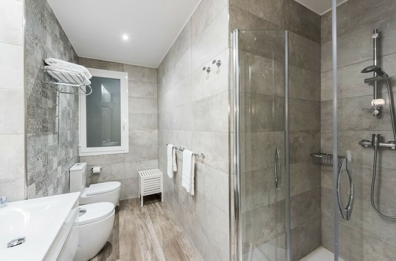 Apartamentos Puerta Del Sol City Centeriv