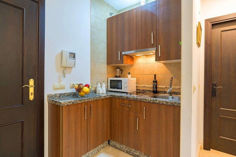 Apartamentos Carreteria City Center