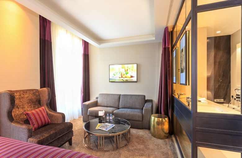 Grand Hotel La Cloche Dijon Mgallery