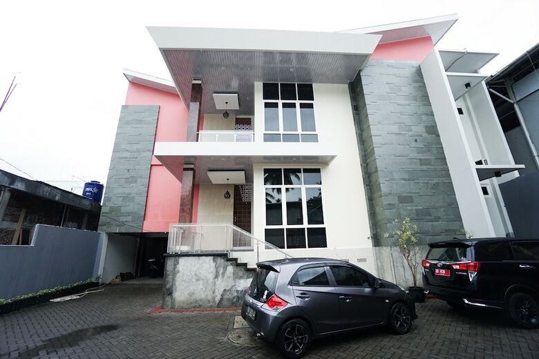 Hostal Oyo 1290 Felizcha House