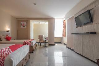 Oyo 1081 Allson City Hotel Makassar