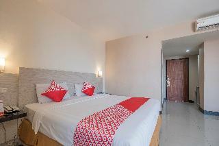 Oyo 1081 Allson City Hotel Makassar