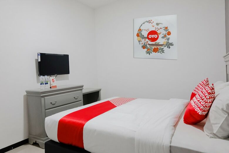 Hotel Oyo 1108 Smart Tlogomas