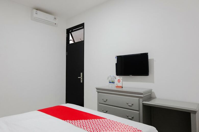Hotel Oyo 1108 Smart Tlogomas