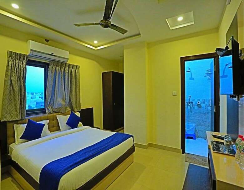Hotel Suraj Palace
