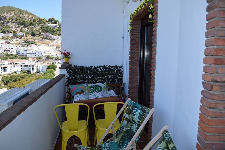 Apartamentos Olivo 15e - Terraza Y Vistas