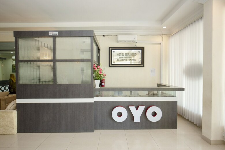 Hostal Oyo 1164 Edotel Mahligai By Smkn 2