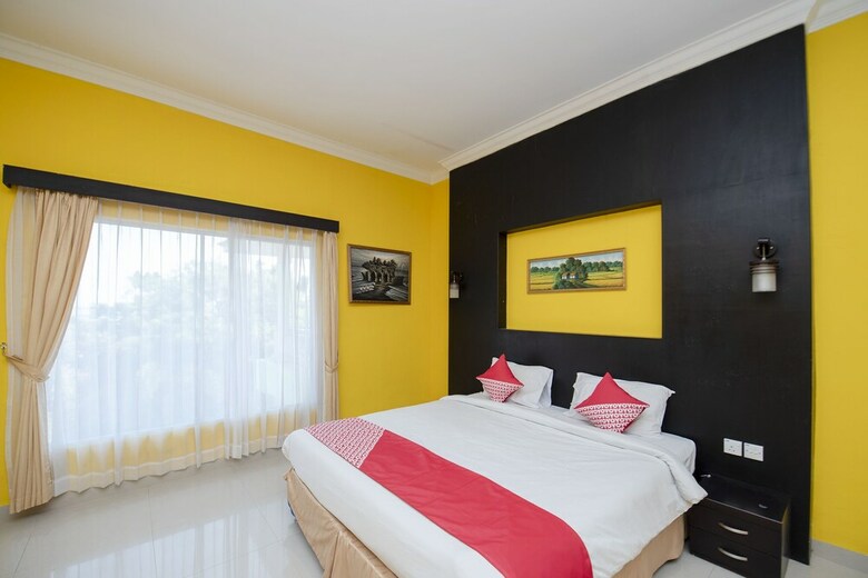 Hostal Oyo 1164 Edotel Mahligai By Smkn 2