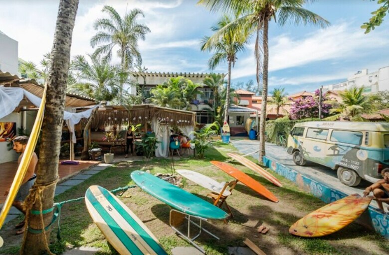 Hostal Surf N Stay
