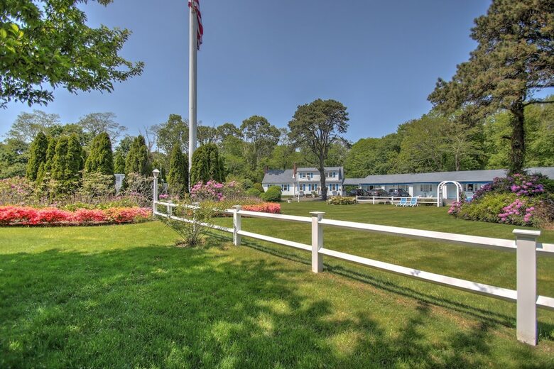 Sandy Neck Motel