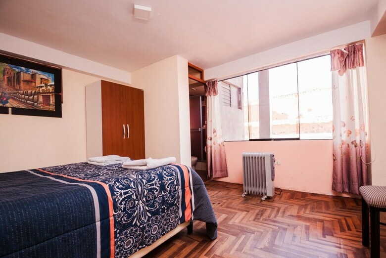 Chokechaka Apartment