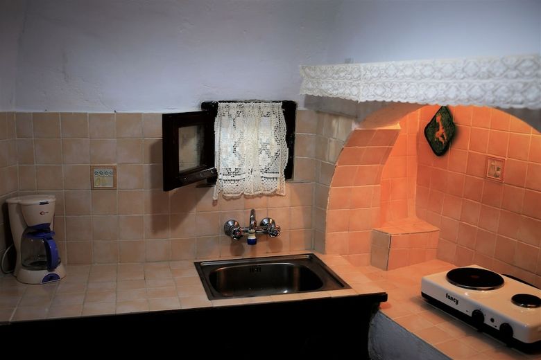My Catsle Cave Est 1899