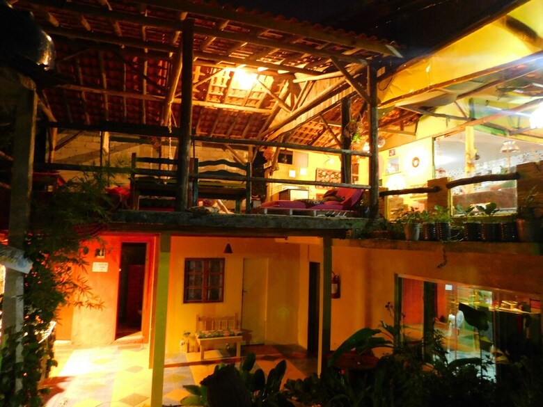 Hostal Hostel Casamarela