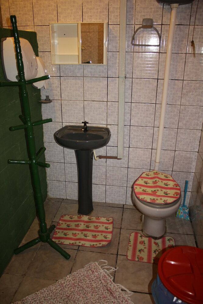 Hostal Hostel Casamarela