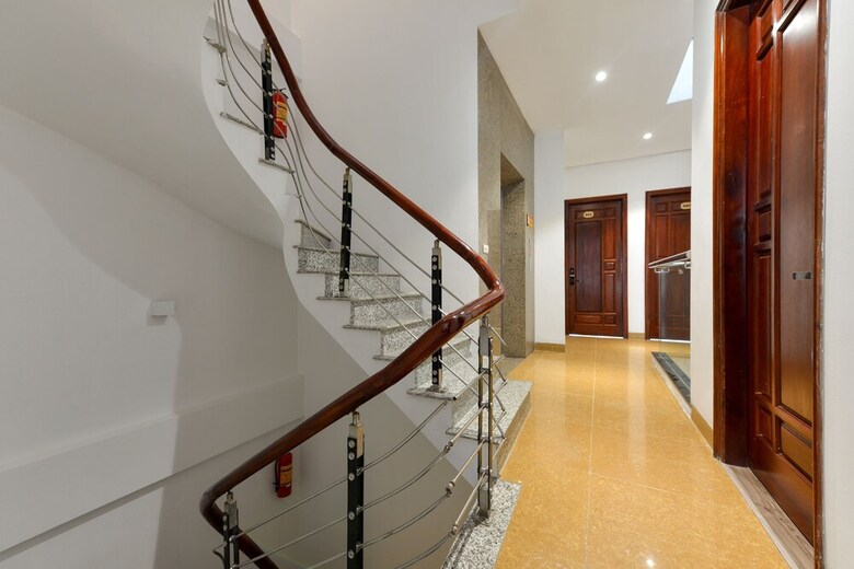 Oyo 276 Bh Hotel