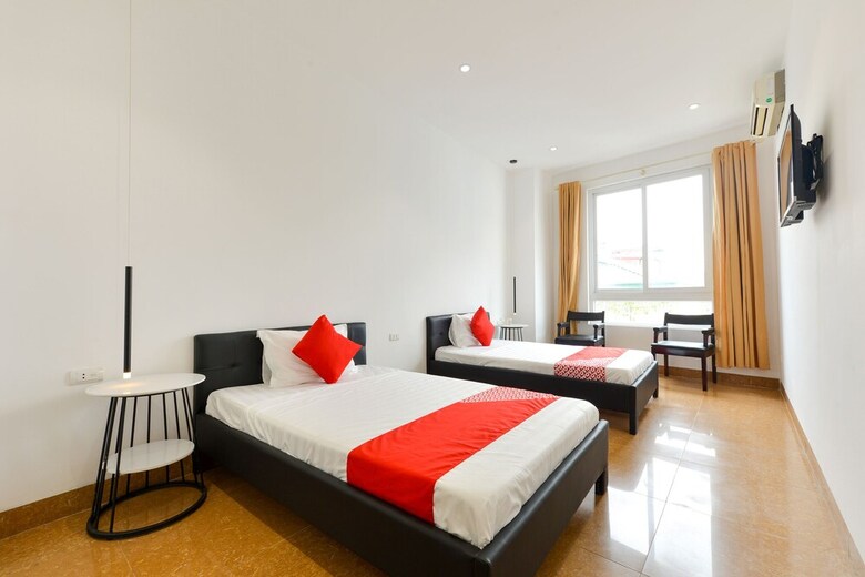 Oyo 276 Bh Hotel
