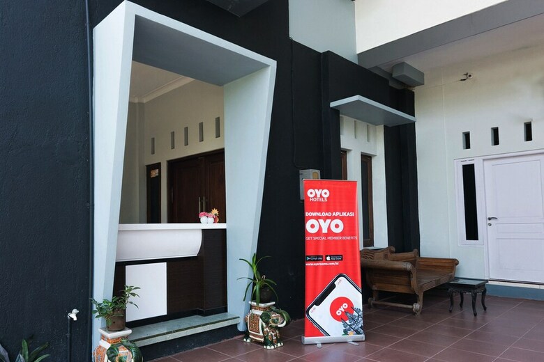 Hotel Oyo 1336 Omah Sukun Syariah