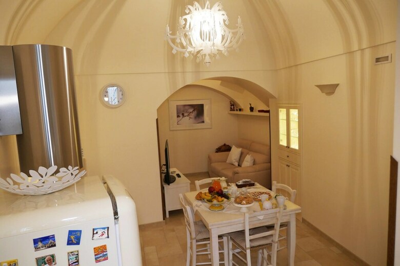 Attis B&B