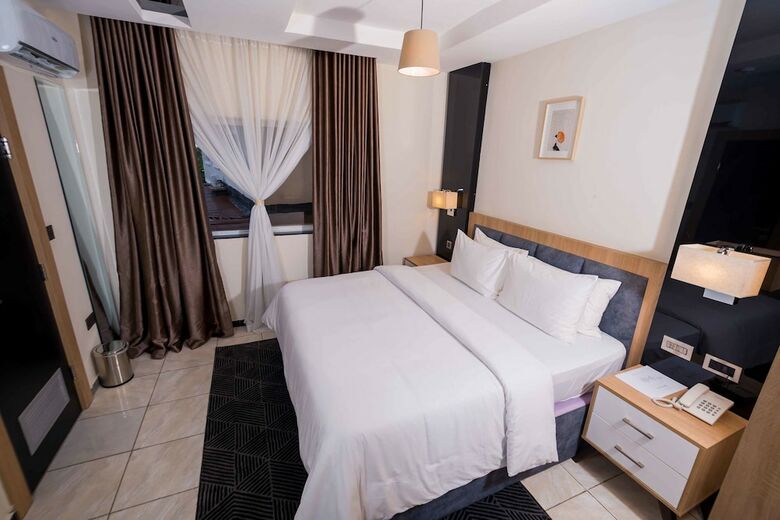 Hotel The Edge By Wellness