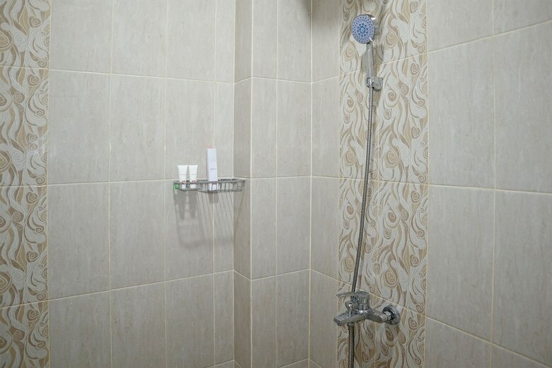 Hostal Oyo 1306 Cendrawasih Homestay
