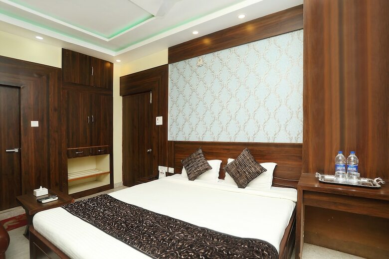 Hotel Oyo 564 Town Hall Party Palace