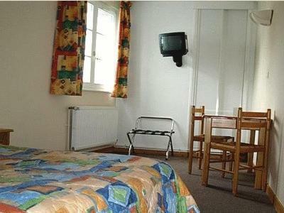 Hotel Logis Le Rouge Gazon
