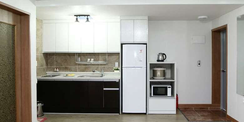 Modern House Pension