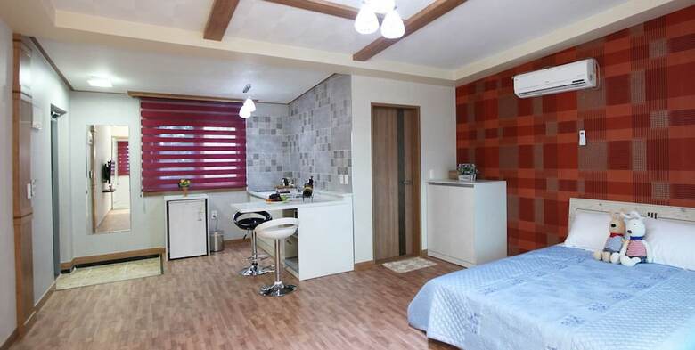 Modern House Pension