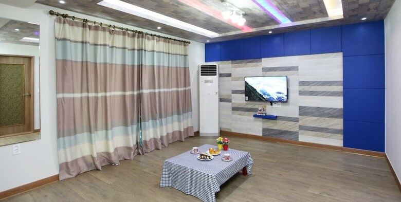 Modern House Pension
