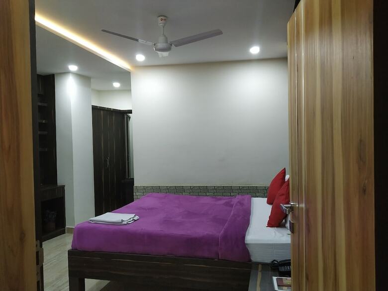 Hotel Bikram