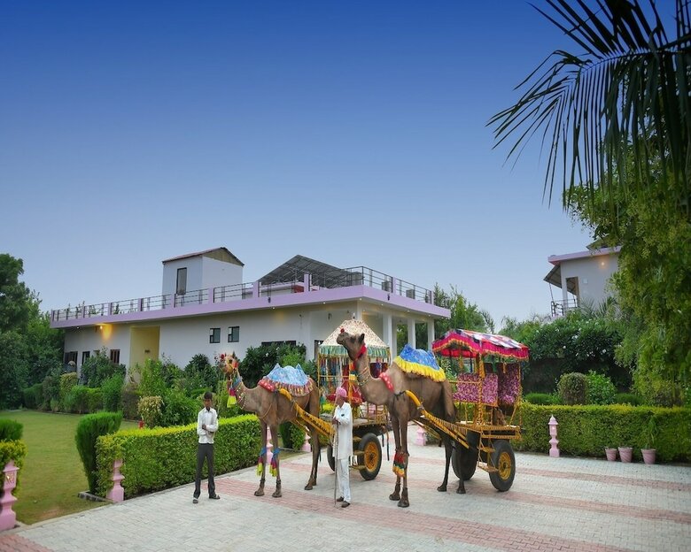 Hotel Ranthambore Bagh Palace