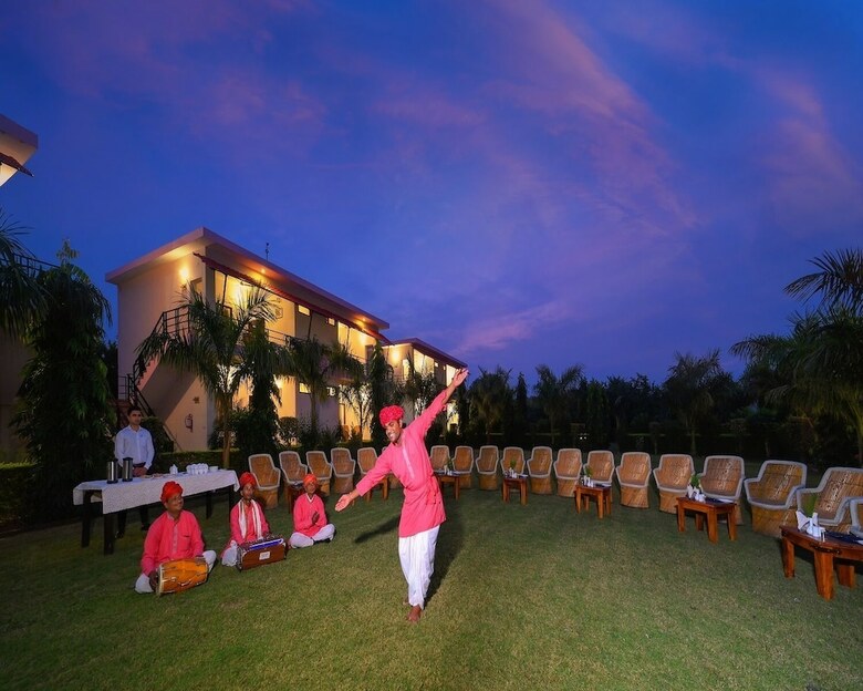 Hotel Ranthambore Bagh Palace