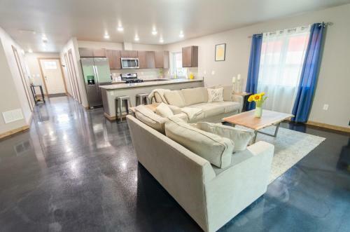 Glacier Suites