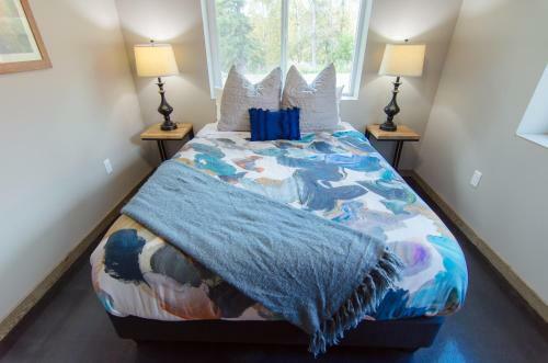 Glacier Suites
