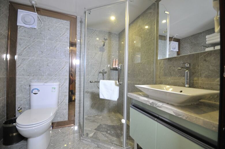 Ruide Apartment Zhongyong Jinyu Branch