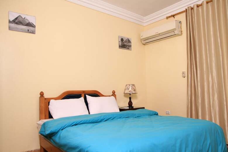 Hostal City Pyramids Inn