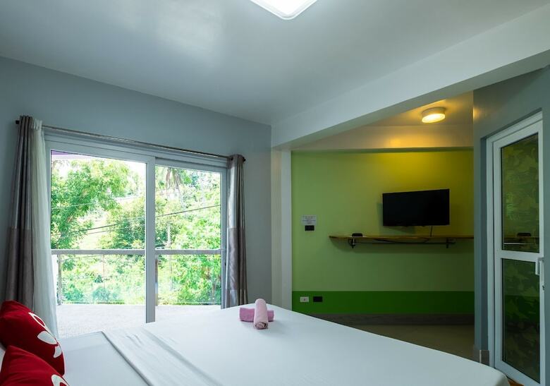 Hotel Zen Rooms Ocp Puerto Galera