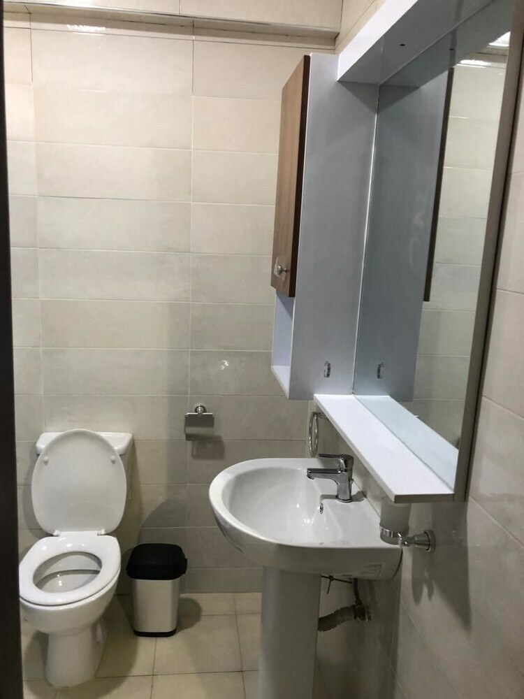 Rhogem Hotel
