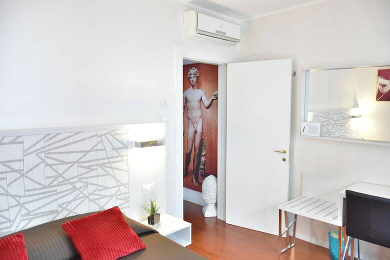 Hotel Conte Ardi Luxury Rooms