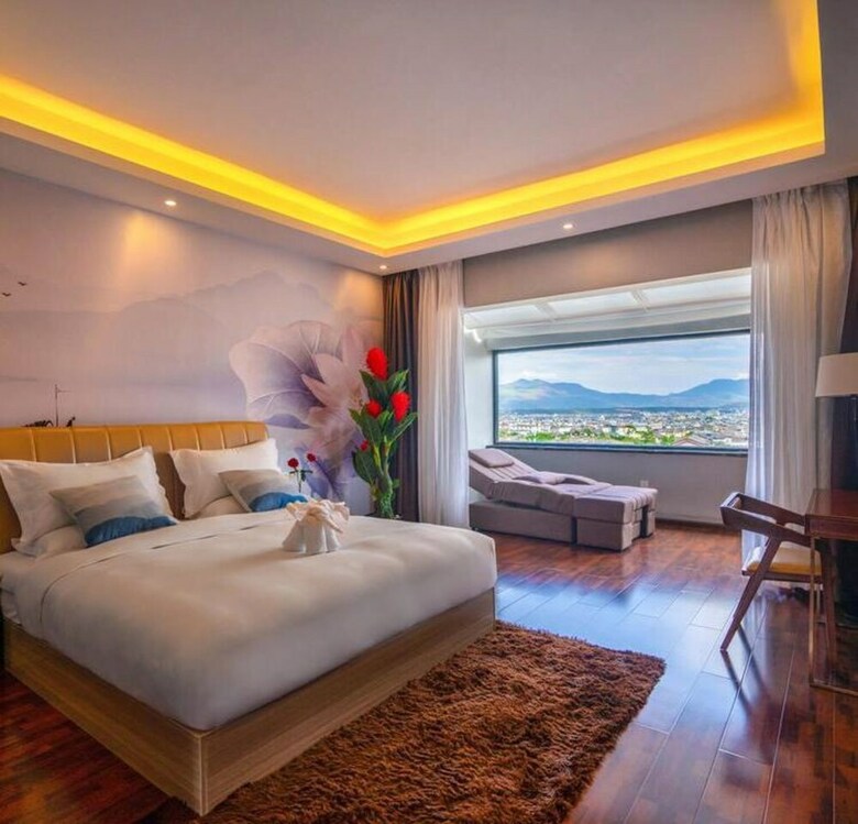 Floral Hotel Lijiang Jincheng Hot Spring